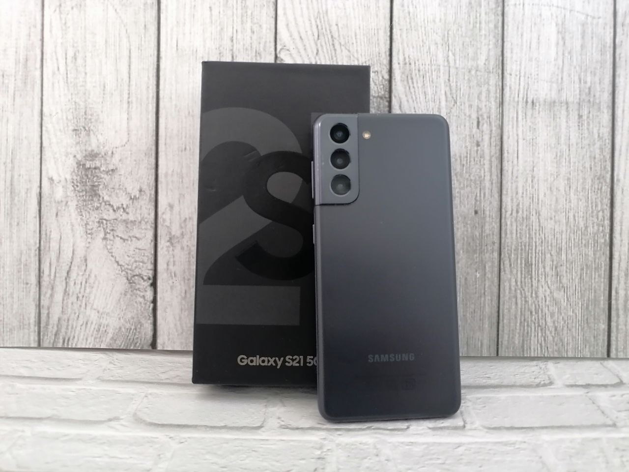 Samsung S21 5G 8/128Гб, Черный -  Б/У