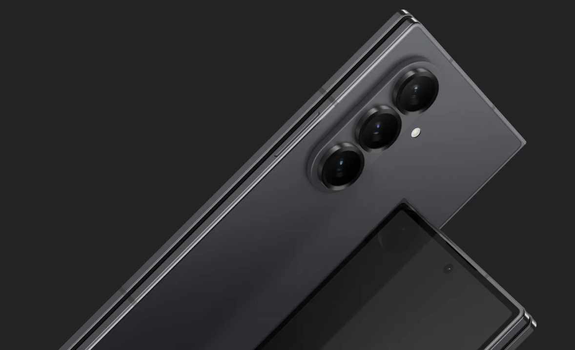 Новые утечки говорят о том, что Z Fold 7 от Samsung станет намного тоньше