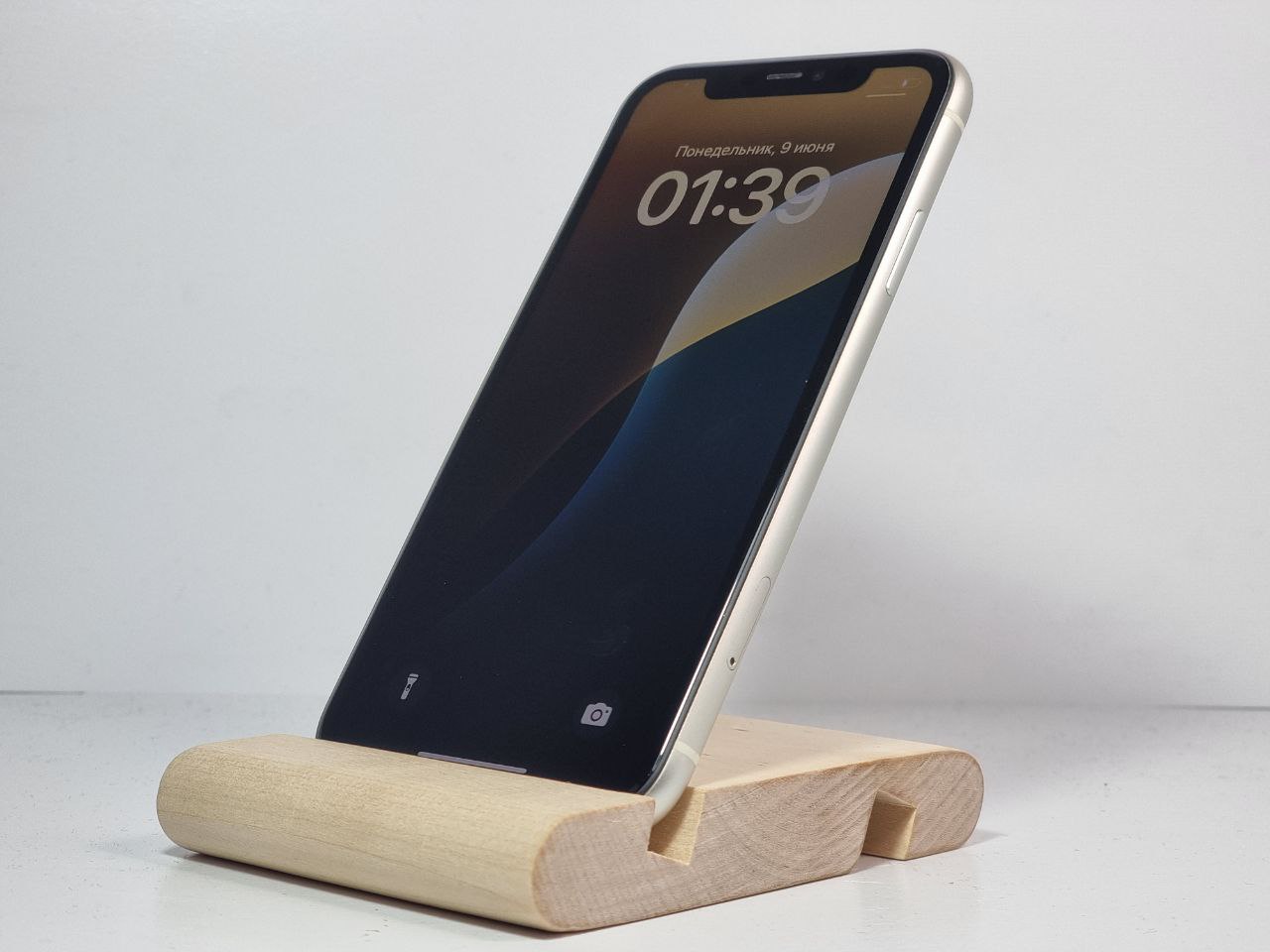 iPhone 11 128Гб Белый (73% / без коробки) RU - Б/У . . +