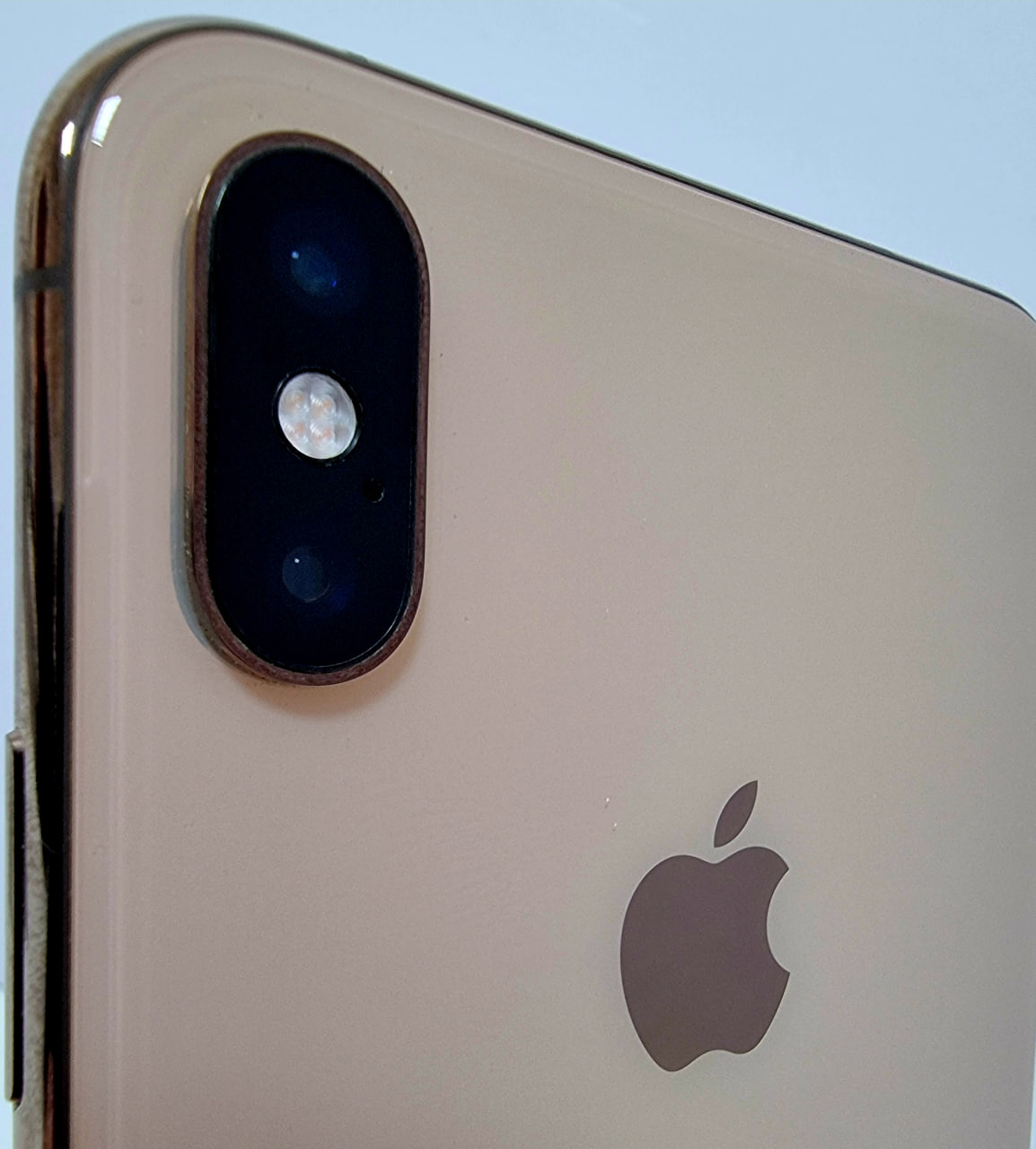 iPhone Xs Max 512Гб Золотой (100% / Заменен АКБ) RU - БУ . . .