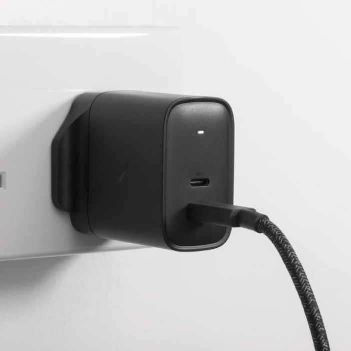 Native Union Fast GaN Charger PD, 65W, Черный