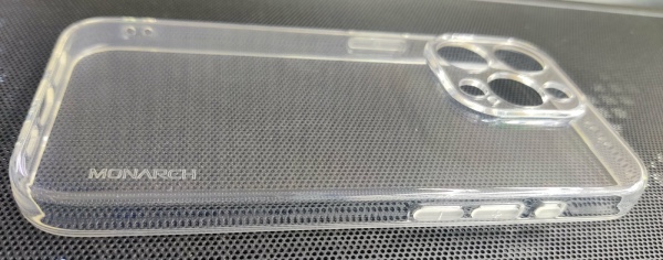 Чехол прозрачный Monarch C1 для iPhone 15 Pro