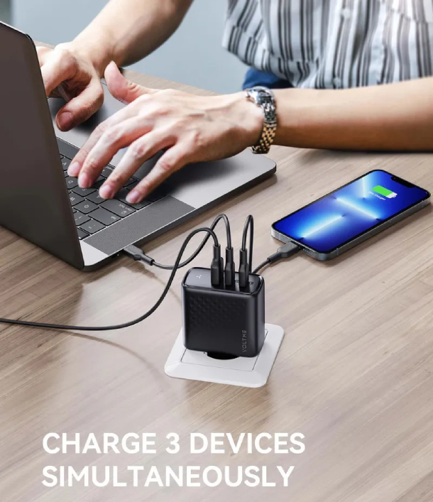 VOLTME Revo, PD 3.0 100 W Вт USB A + 2 Type-C, Черный, 100CCA