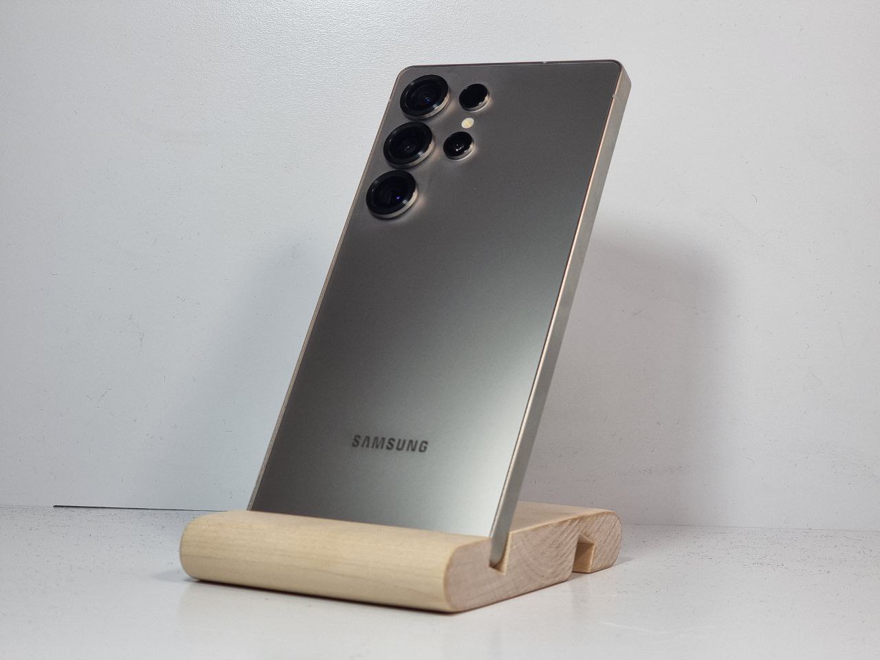 Samsung Galaxy S25 Ultra 12/256Гб, Серый титан - БУ