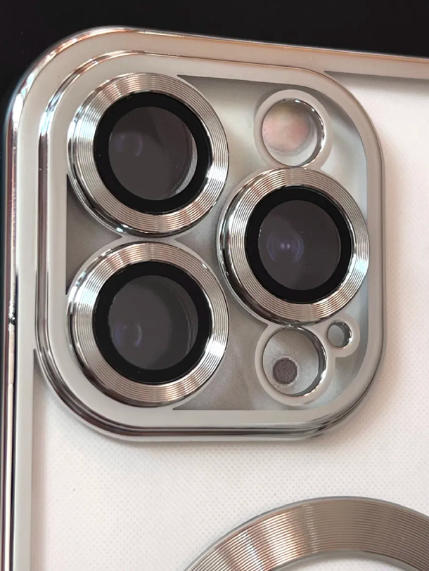 Чехол прозрачный Magnetic Series для iPhone 16 Pro, Серебристый