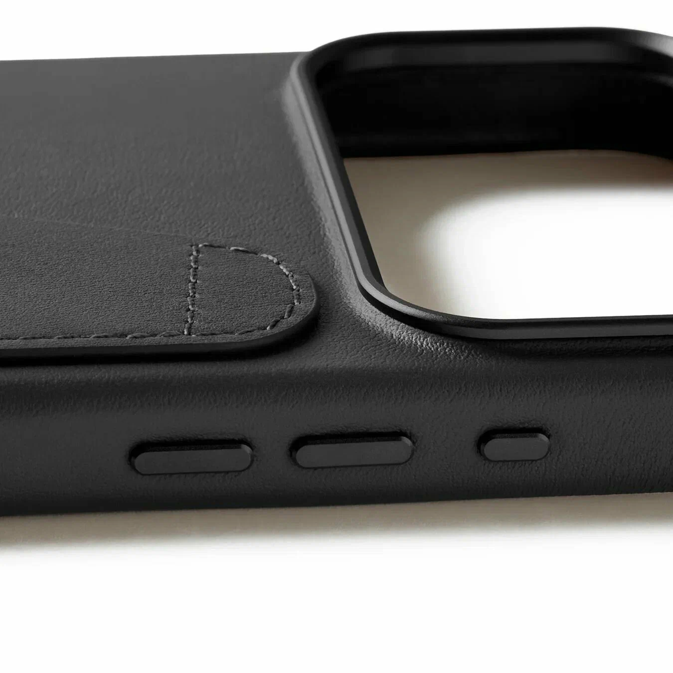 Чехол Mujjo Wallet Leather для iPhone 17 Pro Max, Черный