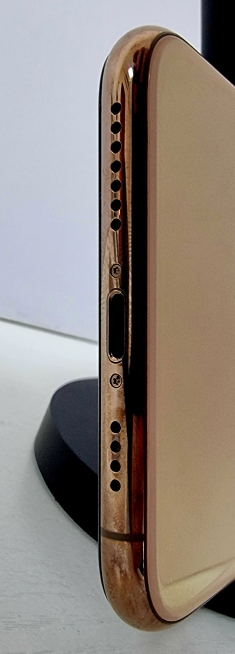 iPhone Xs Max 512Гб Золотой (100% / Заменен АКБ) RU - БУ . . .