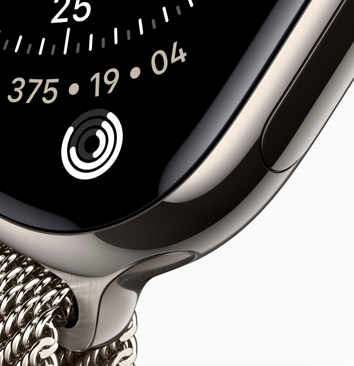 Apple Watch Series 11, 42 мм, корпус из натурального титана, ремешок Milanese бежевого цвета