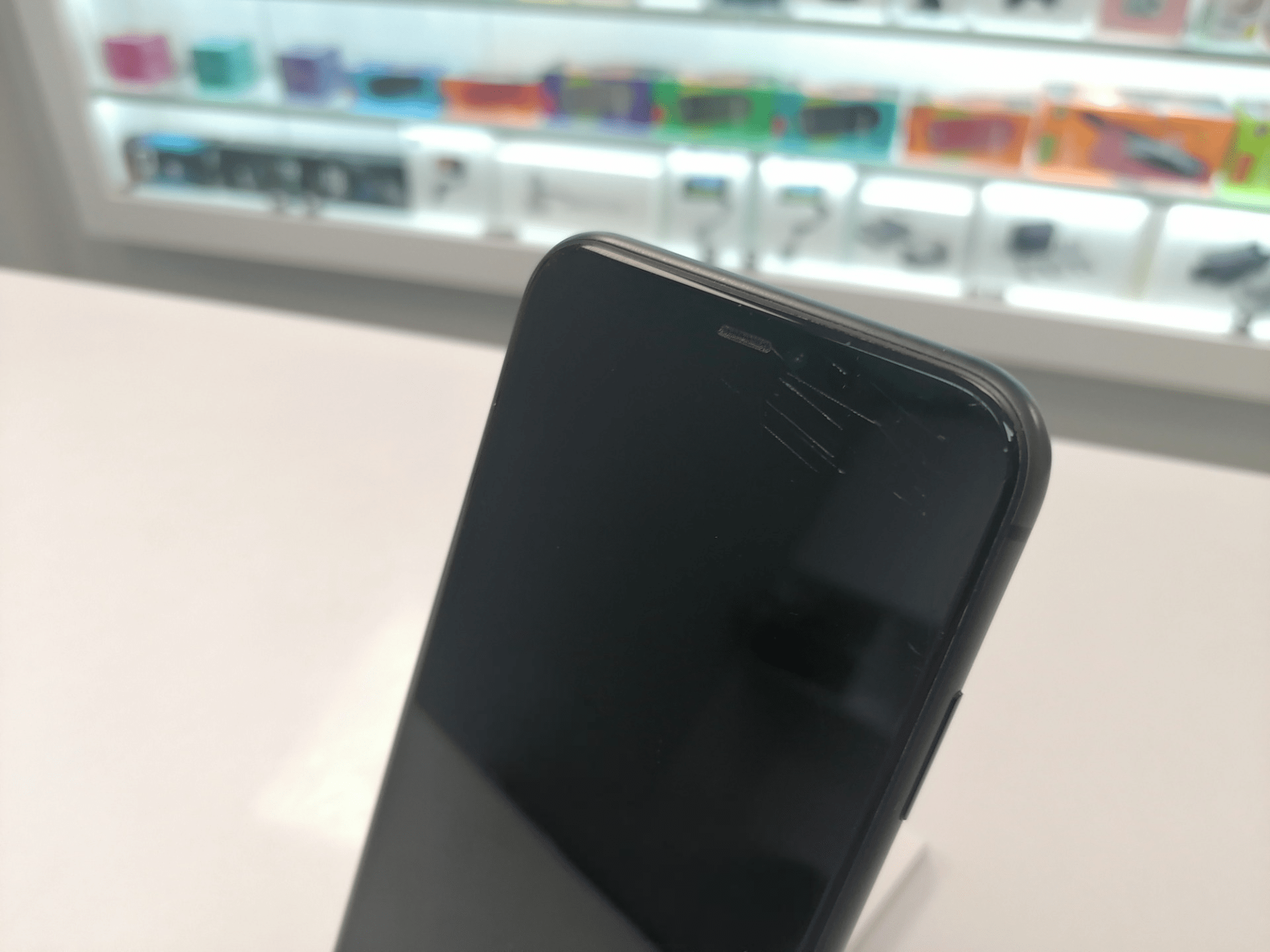 iPhone 11 64Гб Черный (76% / без коробки) RU - Б/У . .