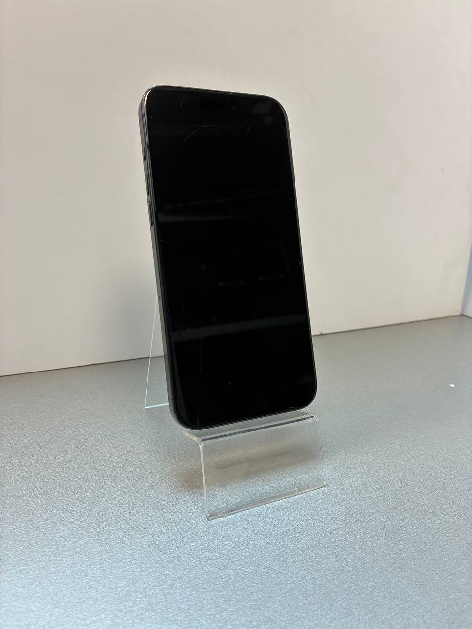 iPhone 15 Pro Max 256Гб, (1sim + eSIM / 88%), Черный - БУ . . +