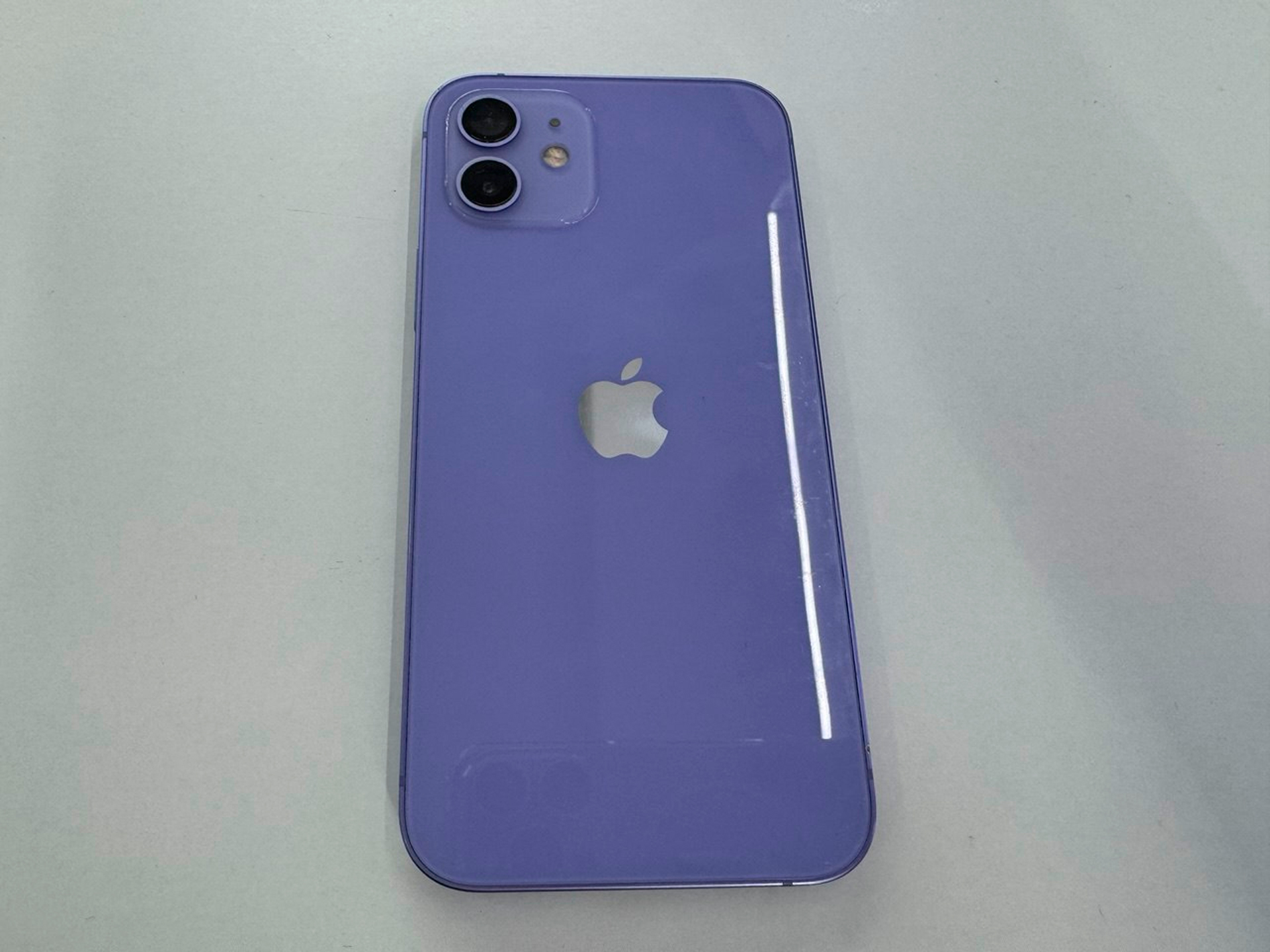 iPhone 12 256Гб Фиолетовый (80%) RU - БУ . . +