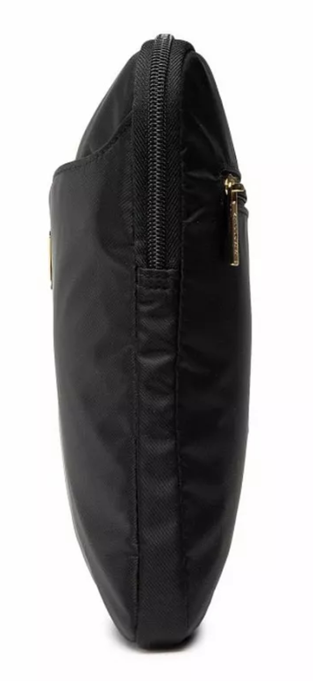 Сумка Guess для ноутбуков 13" Nylon computer sleeve с треугольным металлическим логотипом, Черный