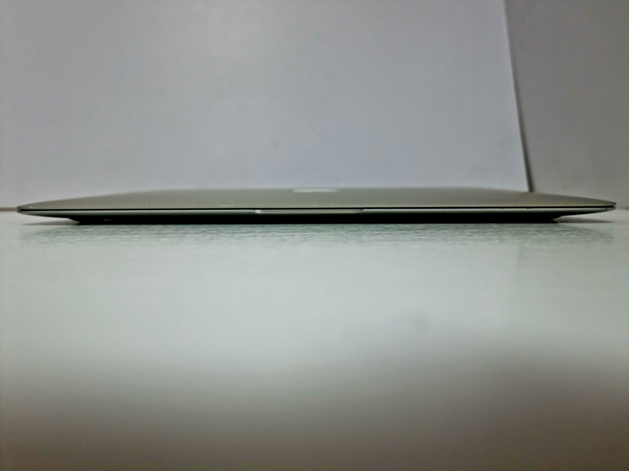 MacBook Air 11,6" 2014, Intel Core i5, 1,4ГГц, 8Гб, 128Гб SSD, Без коробки, Серебристый - Б/У