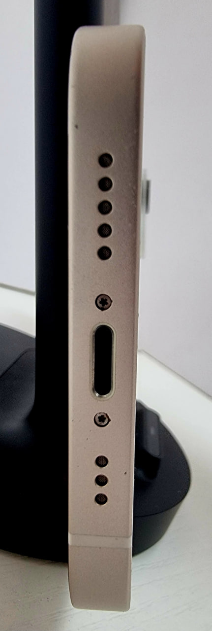 iPhone 12 128Гб Белый (99% / заменен АКБ) - БУ . . +