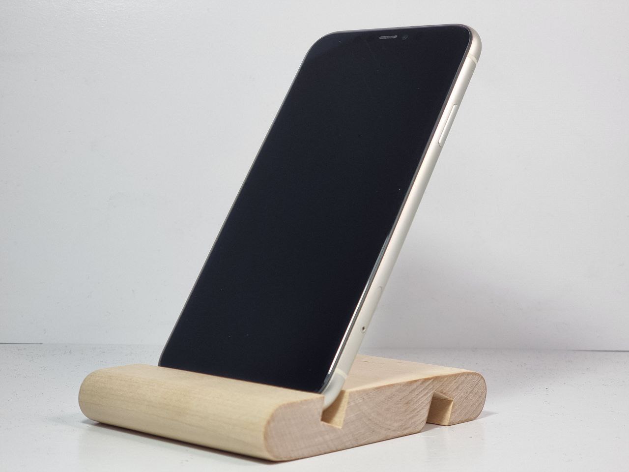 iPhone 11 128Гб Белый (73% / без коробки) RU - Б/У . . +