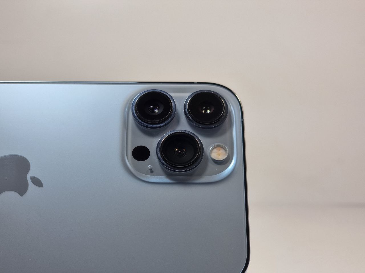 iPhone 13 Pro Max 256Гб, (83% / Без коробки), Небесно-голубой - БУ . . +