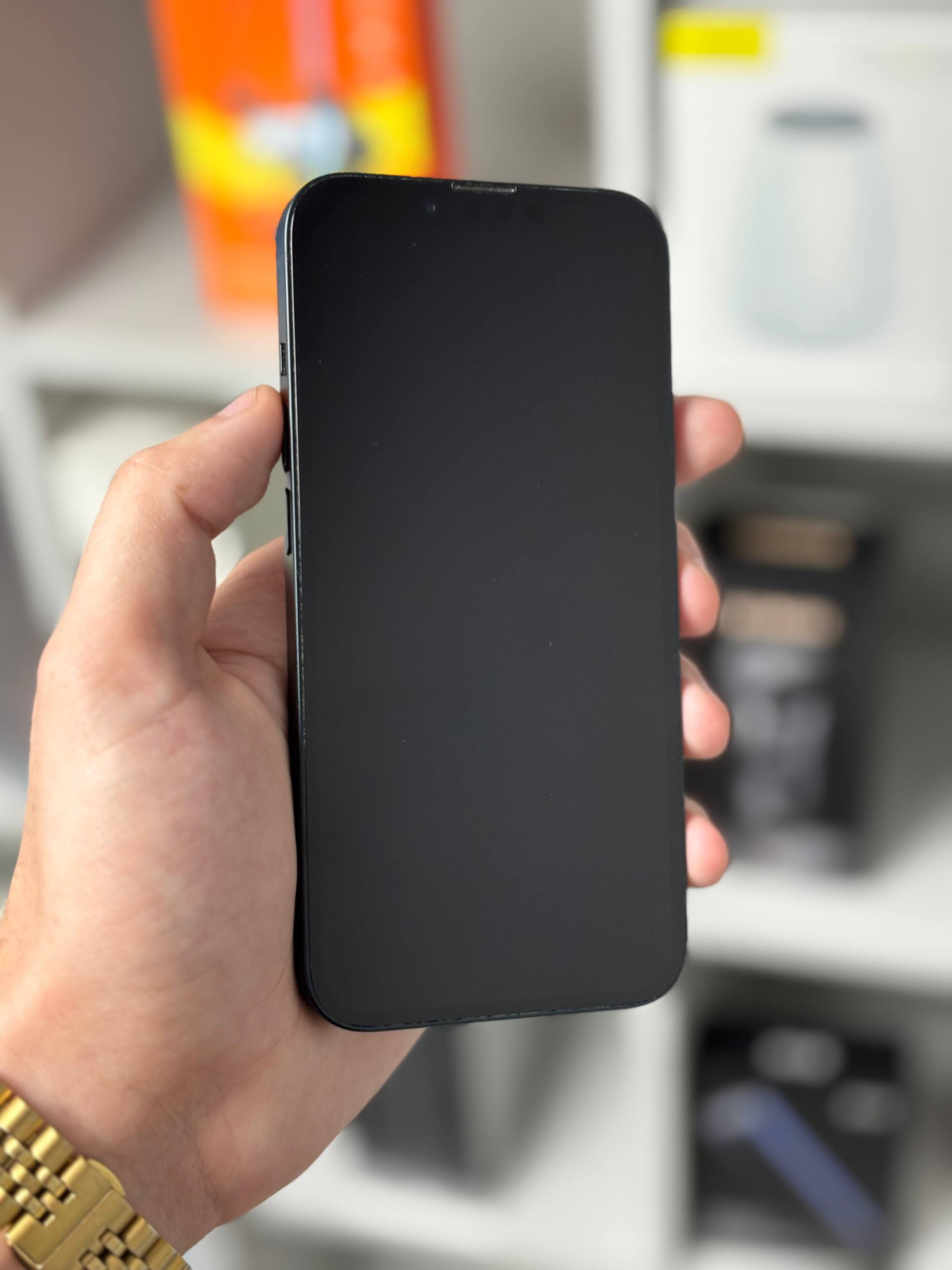 iPhone 14 128Гб, (eSIM / 85%), Черный - Б/У . . + +