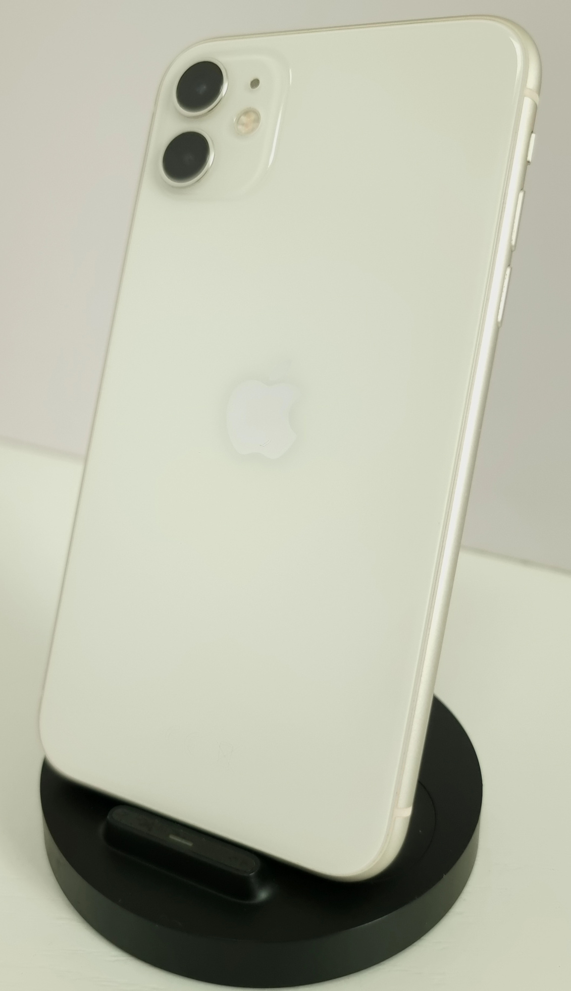 iPhone 11 128Гб, (77% / Без коробки / Темные полосы на экране), Белый - Б/У . . +