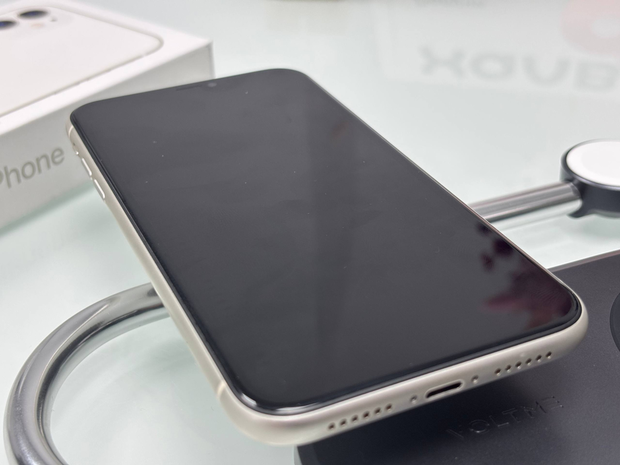 iPhone 11 128Гб, (73%) RU, Белый - Б/У . . +