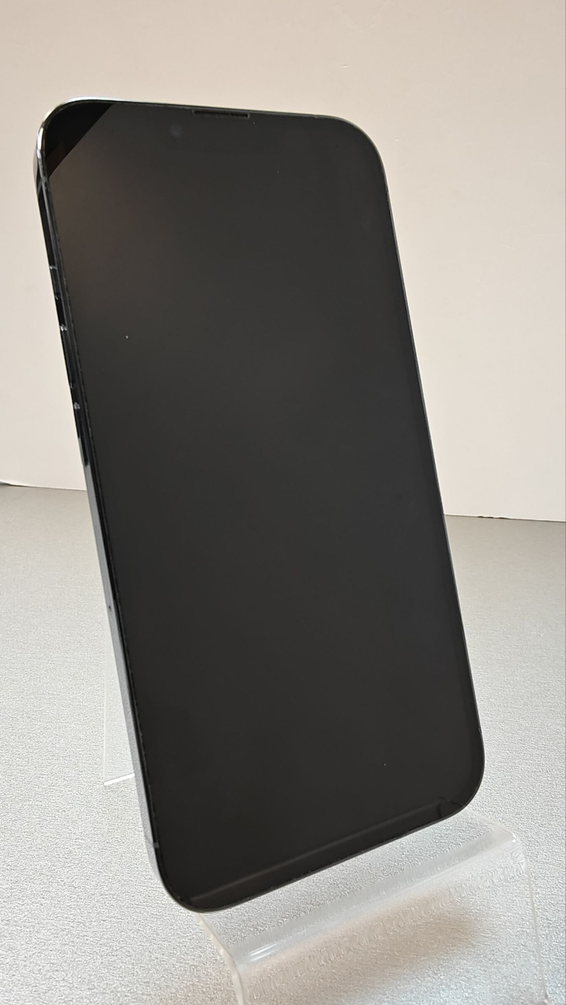 iPhone 13 Pro 256Гб, (69%), Небесно-голубой - Б/У . . .