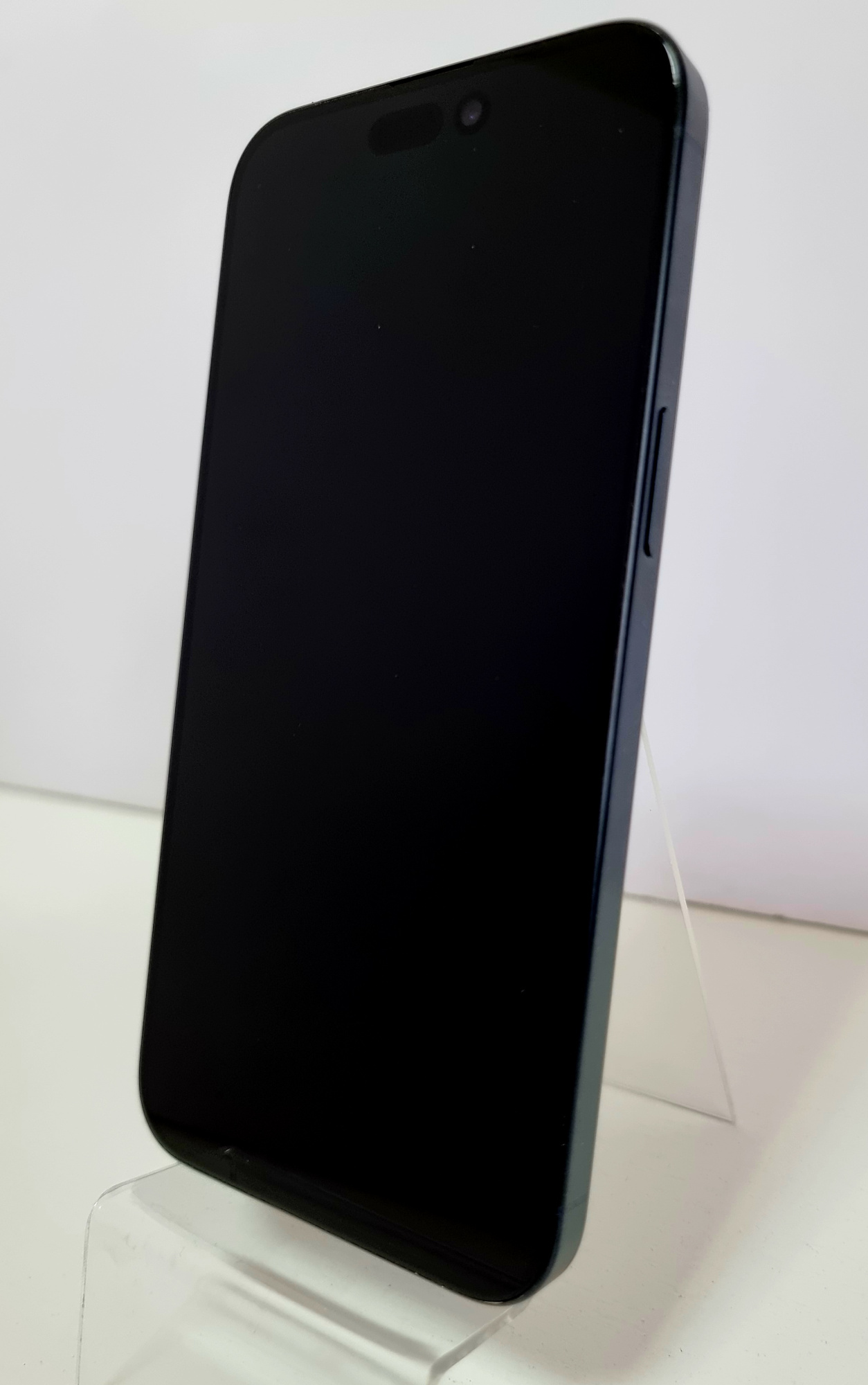 iPhone 15 Pro Max 512Гб Синий титан (1 sim + eSIM / 88% / Без коробки / Заменен дисплей / Не работает широкоугольная камера) - БУ . . + +