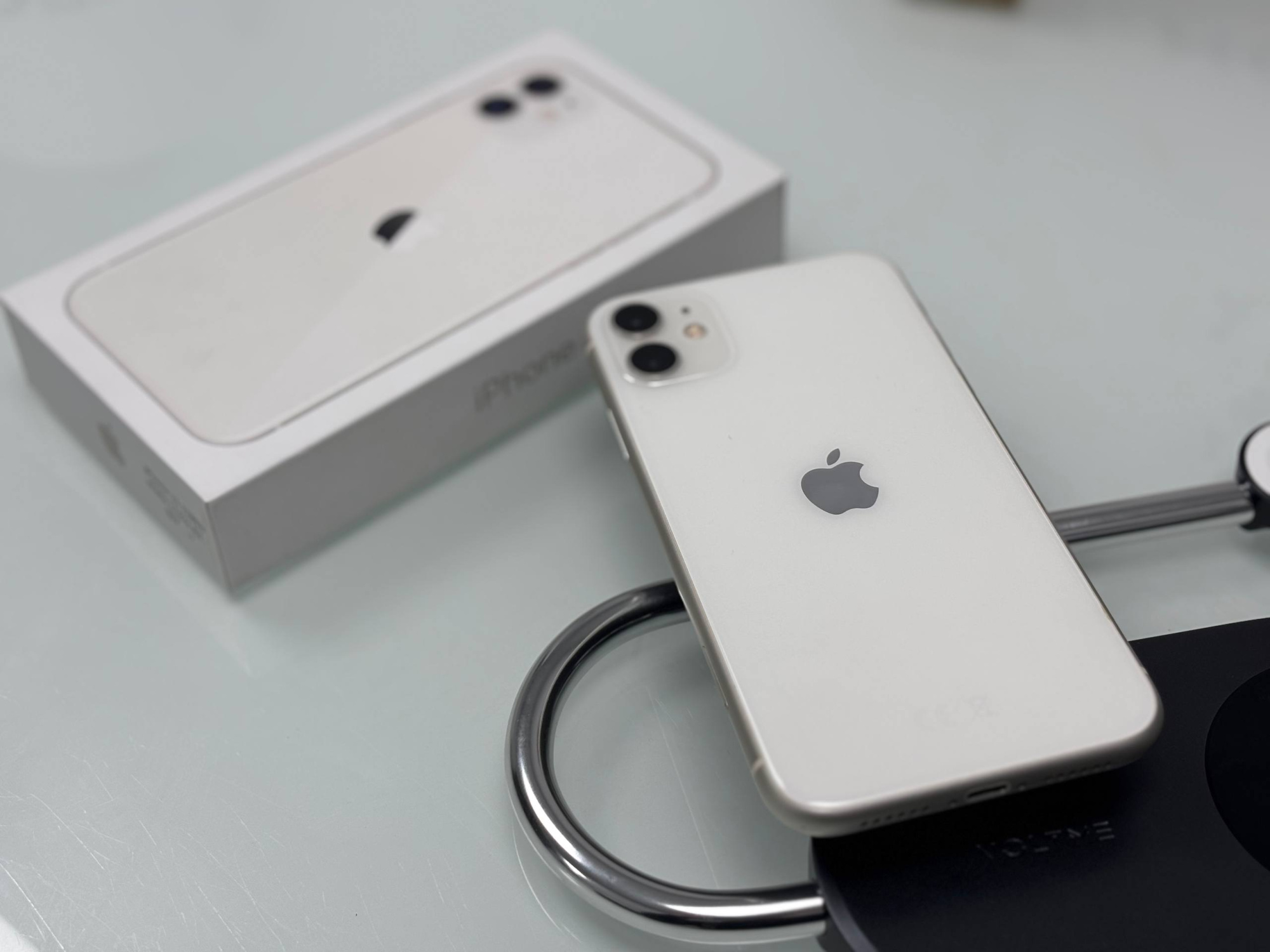 iPhone 11 128Гб, (73%) RU, Белый - Б/У . . +